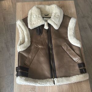 Zara Fleece Vest!!! Worn Once!!!